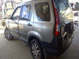2005 HONDA CR-V, GRAY, EX MODEL, 2.4L, AT. FWD.  A26299